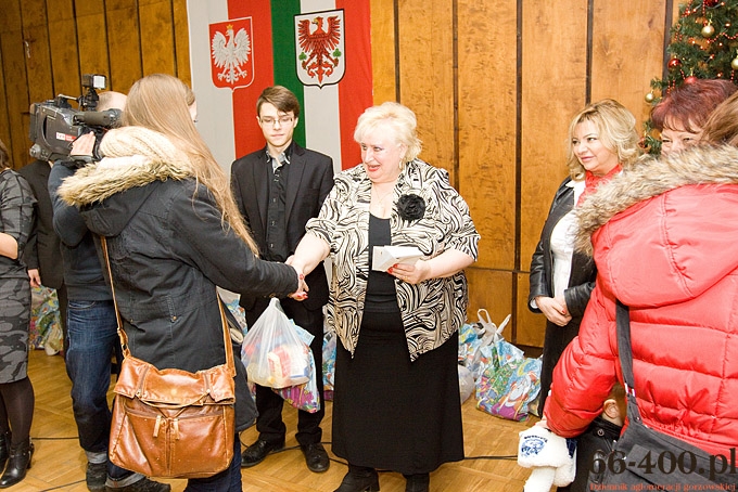 14/14 Gorzów: Paczki na święta