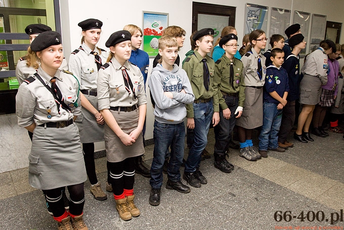 3/9 Gorzów: Przekazanie Betlejemskiego Światełka Pokoju