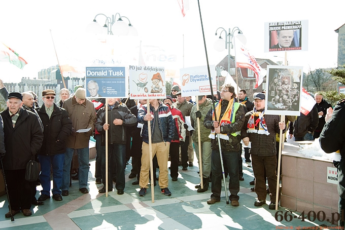 2/18 Gorzów: Pikieta Solidarności przed LUW