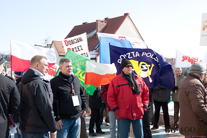 3/18 Gorzów: Pikieta Solidarności przed LUW