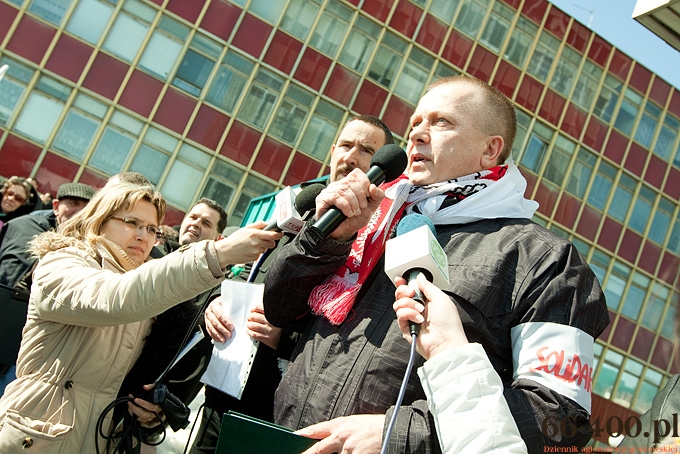 8/18 Gorzów: Pikieta Solidarności przed LUW