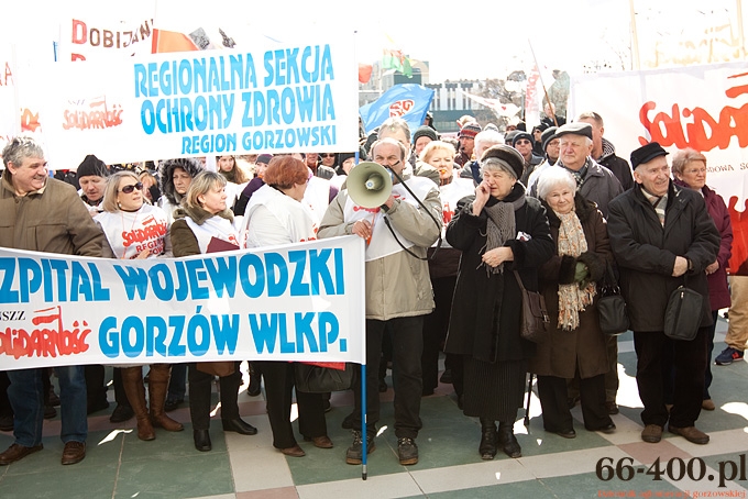11/18 Gorzów: Pikieta Solidarności przed LUW