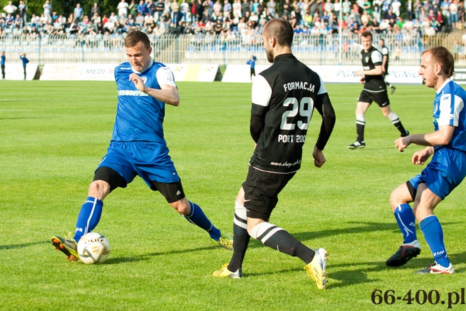 8/45 Stilon Gorzów - Formacja Port 2000 Mostki 2:0