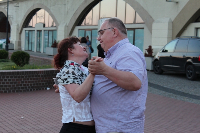 5/10 Rzuć wszystko i chodź się całować! 