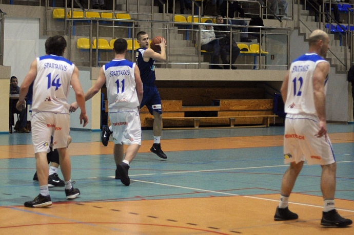 9/29 GKK Gorzów - Spartakus Jelenia Góra 80:77