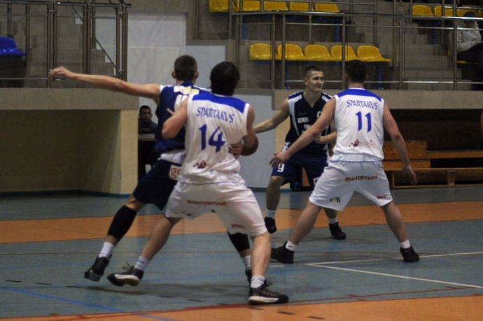 10/29 GKK Gorzów - Spartakus Jelenia Góra 80:77