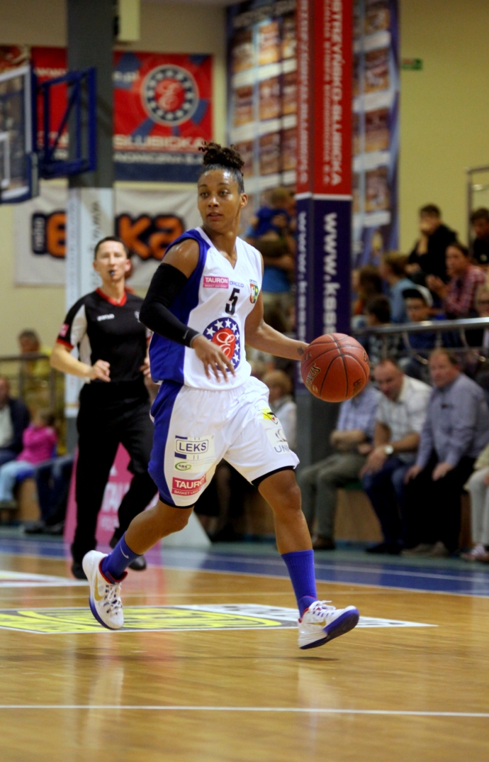 4/15 KSSSE AZS PWSZ Gorzów - Basket Konin 74:71