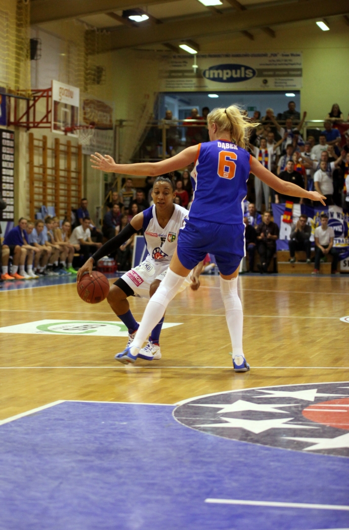 12/15 KSSSE AZS PWSZ Gorzów - Basket Konin 74:71