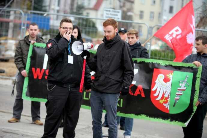 3/7 Pikieta narodowców pod LUW