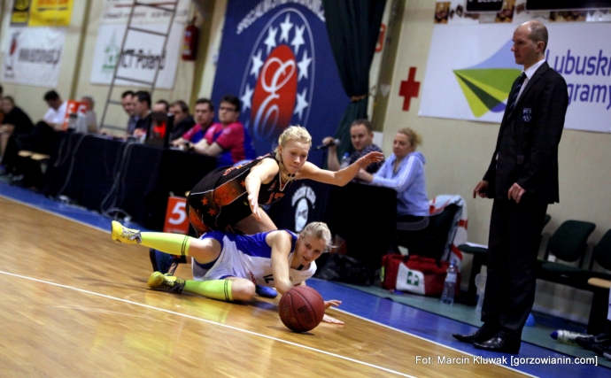 10/13 Hajduk Kominki AZS PWSZ Gorzów - UKS Basket Aleksandrów Łódzki