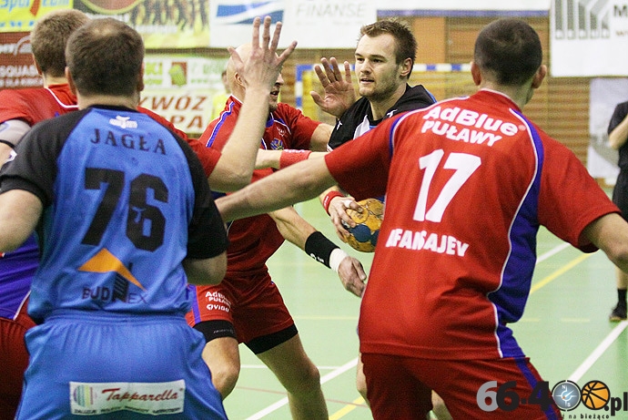 11/37 AZS AWF Gorzów - Azoty Puławy 32:33 (16:18)