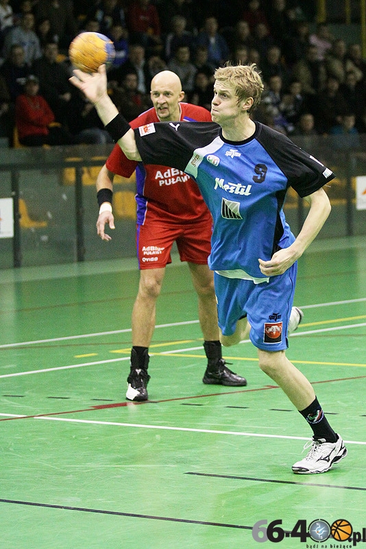 26/37 AZS AWF Gorzów - Azoty Puławy 32:33 (16:18)