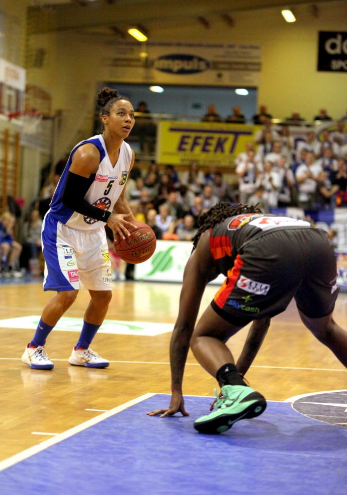 23/34 KSSSE AZS PWSZ Gorzów – MKK Siedlce 89:69 (29:27, 21:9, 17:9, 22:24)