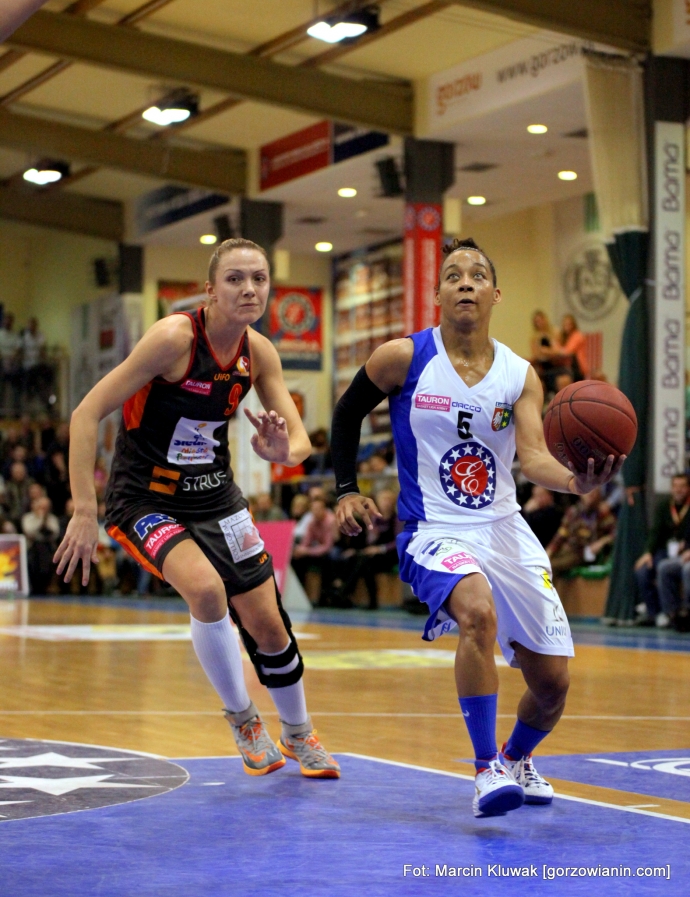 27/34 KSSSE AZS PWSZ Gorzów – MKK Siedlce 89:69 (29:27, 21:9, 17:9, 22:24)
