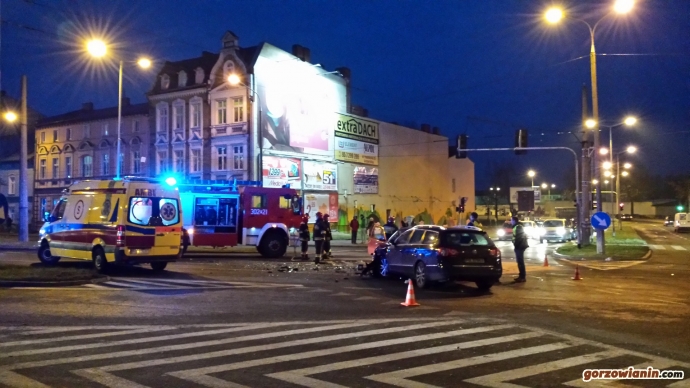 7/9 Czołówka w centrum