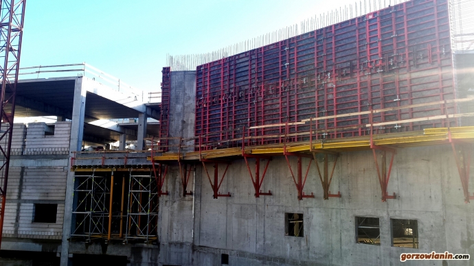 5/16 Budowa galerii Manhattan