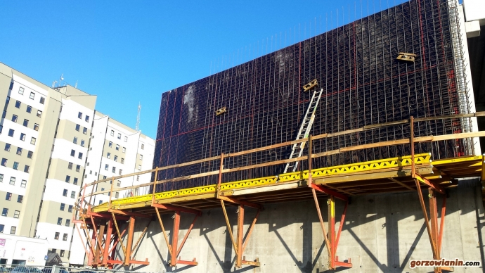 6/16 Budowa galerii Manhattan