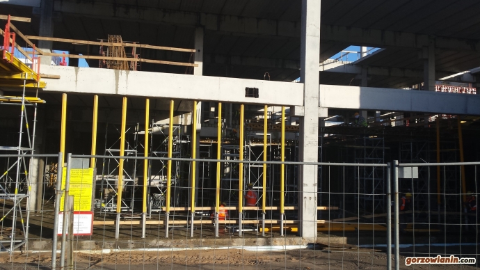 7/16 Budowa galerii Manhattan