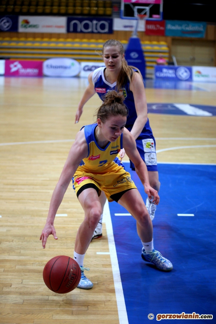 17/22 Basket Gdynia - KSSSE AZS PWSZ Gorzów 74:66 (28:21, 13:20, 14:7, 19:18)