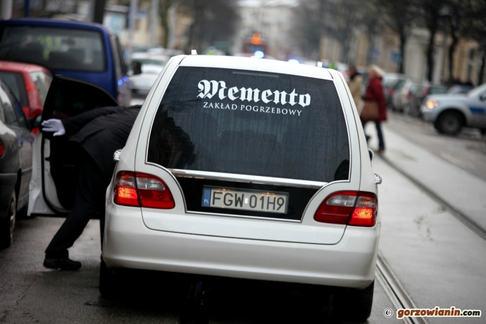 3/20 Pierwsze uroczystości pogrzebowe ks. Andrzejewskiego