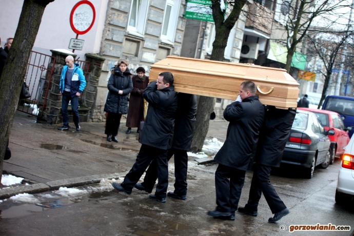 11/20 Pierwsze uroczystości pogrzebowe ks. Andrzejewskiego