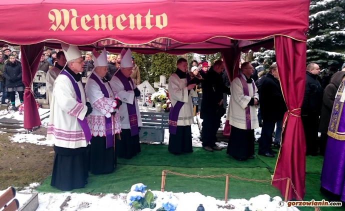 14/16 Pogrzeb ks. Witolda Andrzejewskiego