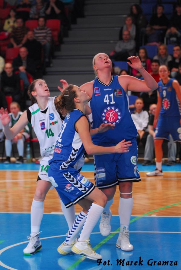 34/37 Utex ROW Rybnik - KSSSE AZS PWSZ Gorzów 51:81