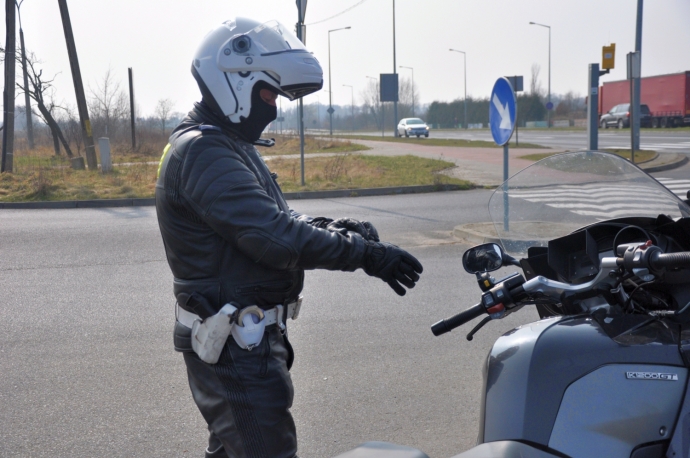 7/9 Policyjne motocykle na gorzowskich drogach