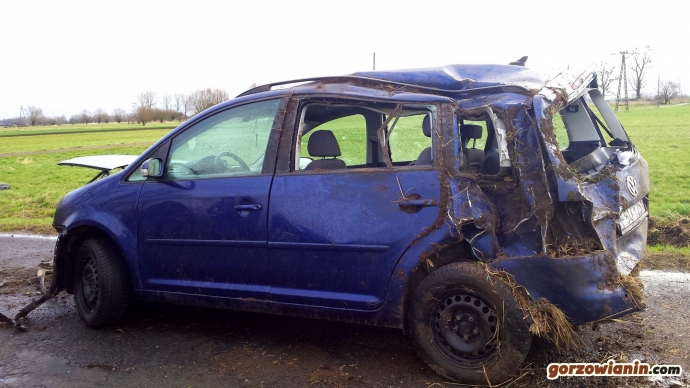 6/7 Śmiertelny wypadek w okolicach Świerkocina