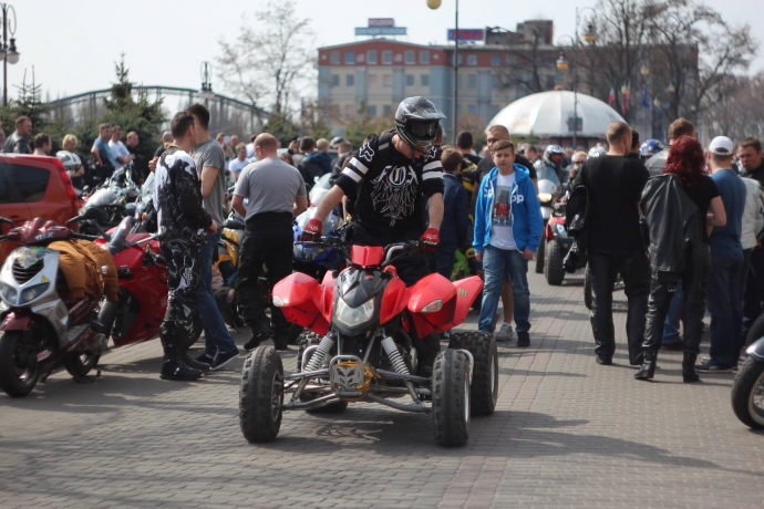 4/10 Rozpoczęcie sezonu motocyklowego w Gorzowie