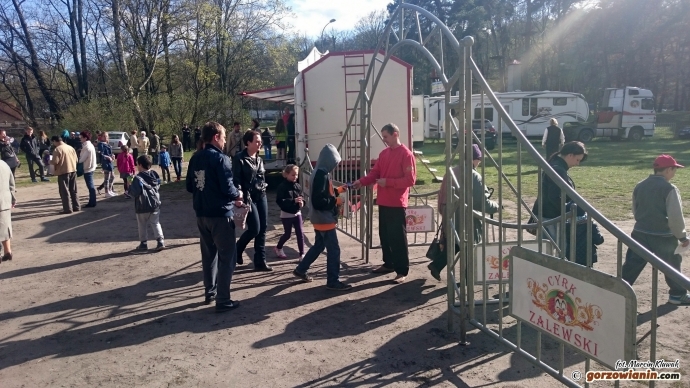 3/9 Protestowali pod cyrkiem