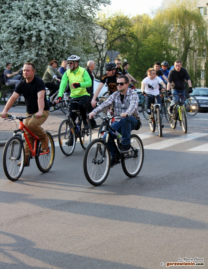 18/34 Wystartowała Masa Krytyczna