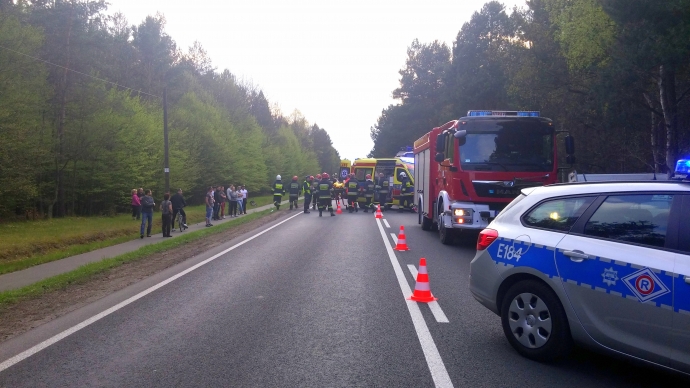 3/7 Wypadek busa koło Nierzymia