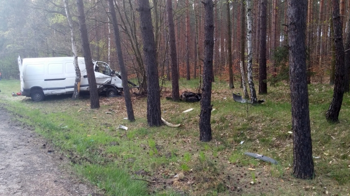 5/7 Wypadek busa koło Nierzymia