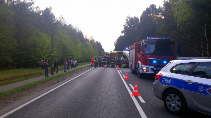 6/7 Wypadek busa koło Nierzymia