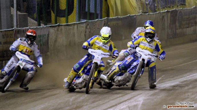 13/19 Żółto-niebieskie derby dla Grudziądza