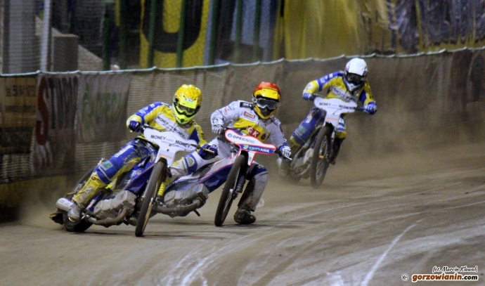 15/19 Żółto-niebieskie derby dla Grudziądza