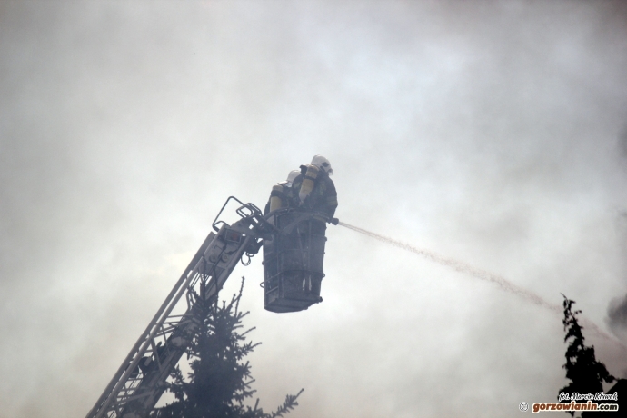 14/22 Wybuch i pożar na Zakanalu