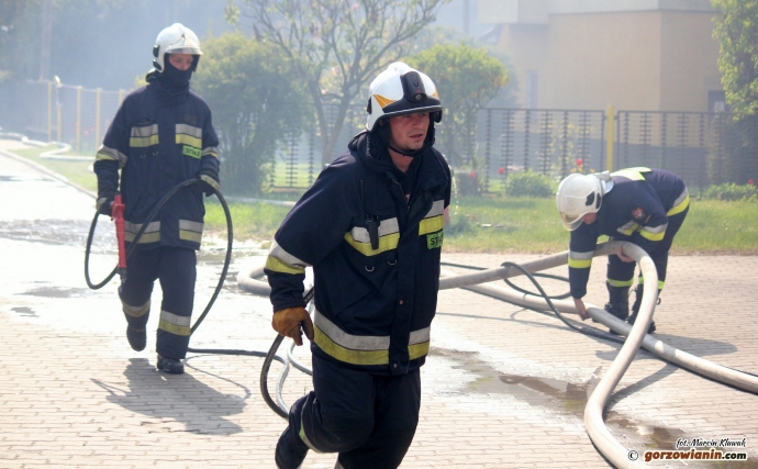 18/22 Wybuch i pożar na Zakanalu