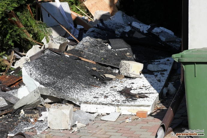 5/17 Spalony budynek przy Osiedlowej