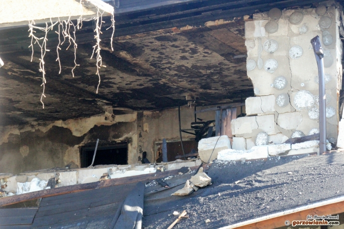 11/17 Spalony budynek przy Osiedlowej