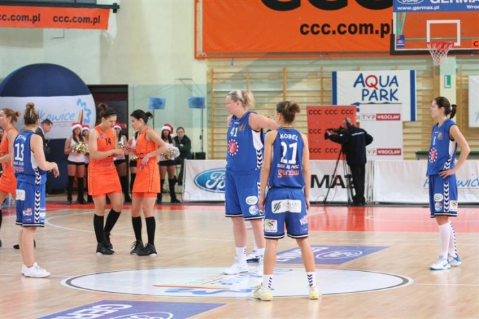 4/53 CCC Polkowice - KSSSE AZS PWSZ Gorzów 65:61