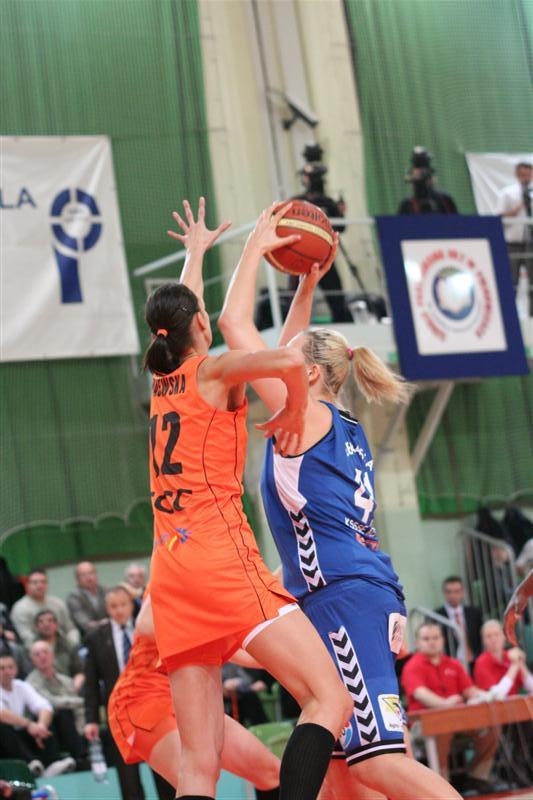 23/53 CCC Polkowice - KSSSE AZS PWSZ Gorzów 65:61