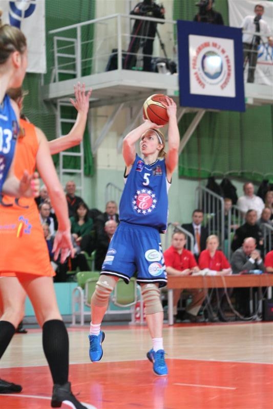 35/53 CCC Polkowice - KSSSE AZS PWSZ Gorzów 65:61