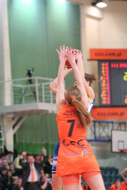 39/53 CCC Polkowice - KSSSE AZS PWSZ Gorzów 65:61