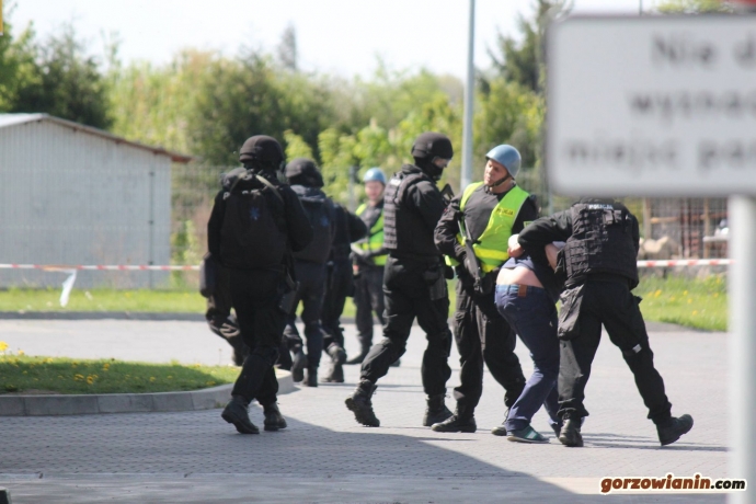 9/15 Napad na stację paliw przy Kasprzaka (ćwiczenia)