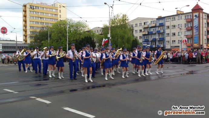 10/21 Orkiestry dęte zagrały na skrzyżowaniu