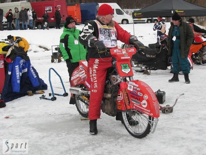 13/108 Daniszewski drugi na lodzie w Gnieźnie