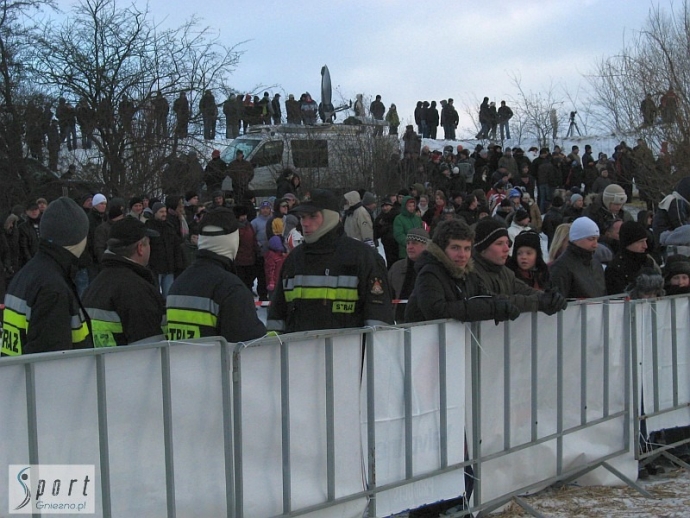 16/108 Daniszewski drugi na lodzie w Gnieźnie