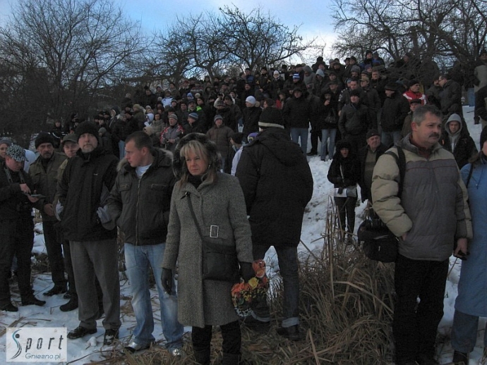 17/108 Daniszewski drugi na lodzie w Gnieźnie